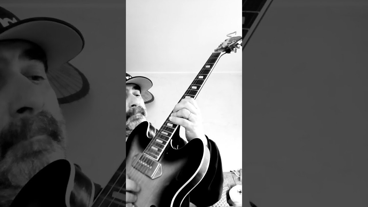 Wes Montgomery - West Coast Blues (solo bars 33-36) 