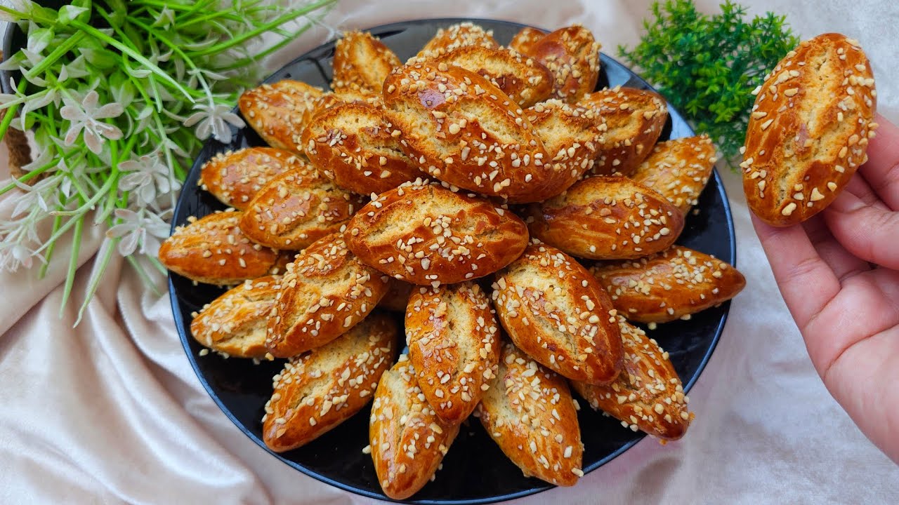 حلوة العشر دقائق لشرب الشاي بدون زبدة بمكونات متواجدة البيت سهلة سريعة ولذيذة جدا حلوة المولد النبوي