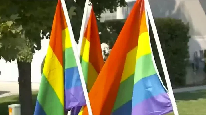 Michigan lawmakers consider ban on conversion therapy