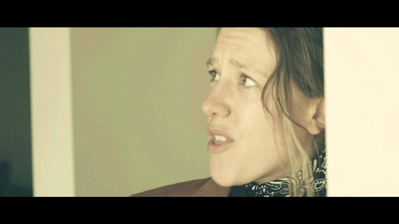 Kelly Zullo "Trip Inside" YouTube