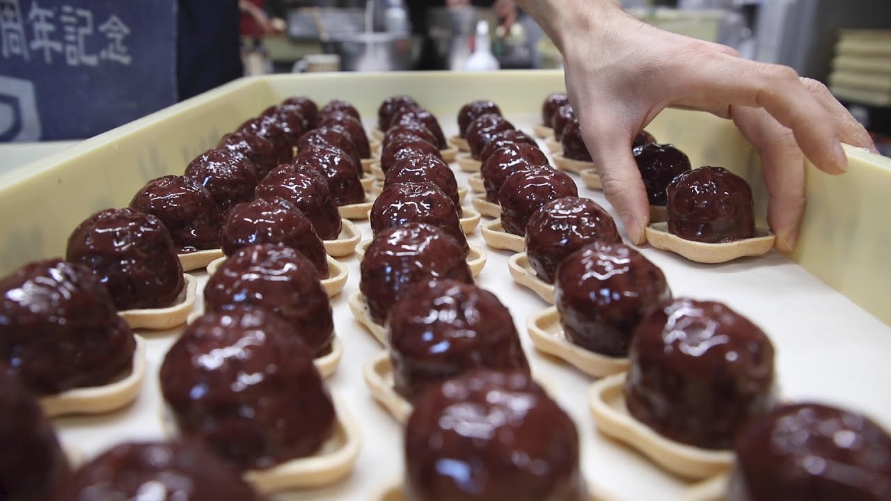 1日7000個売れる日も？100年以上続く老舗和菓子屋が作る絶品最中の作り方