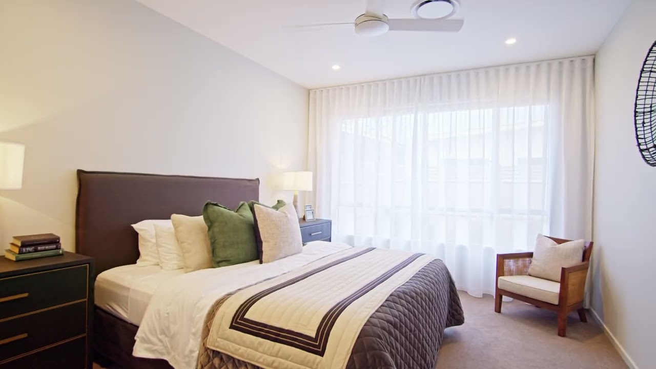 B by Halcyon Sumatra - Widescreen