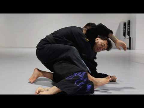 Counter the Elbow Build-Up with a Rolling  Back Take | Team Doan