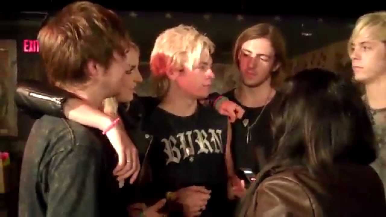 R5 Talks With 96.5 Kiss FM's Krystle