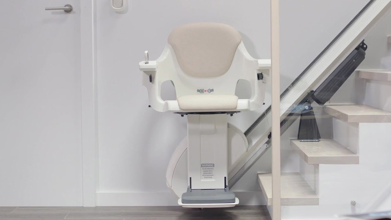 كرسي الدرج المستقيم - الحل الأفضل للمداخل | Stairs World