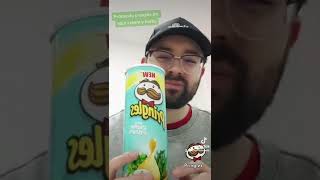 Probando las Pringles sabor a crema y finas yerbas (ESTAN MALÍSIMAS) ? Victor Robles EATS