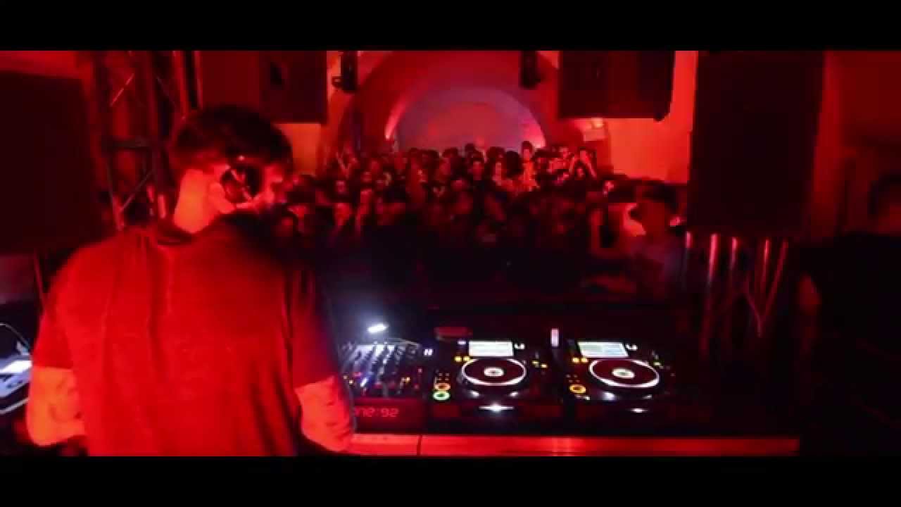 Regardez 05.04.15 Φύση w/ OSCAR MULERO @ Masseria del Turco sur YouTube Regardez 05.04.15 Φύση w/ OSCAR MULERO @ Masseria del Turco sur YouTube