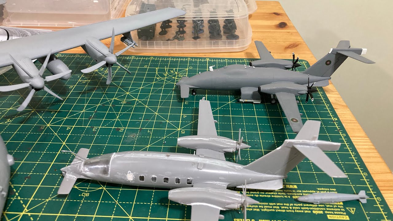 1/72 scale RN Merlin HM1/2 and USN Sea Hawk MH-60R ASW Helos - YouTube