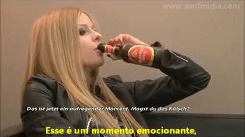 Avril Lavigne - Link TV Interview 2011 (Legendado)