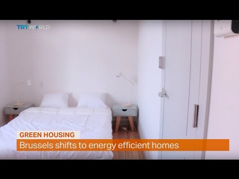 Video: Energeticky účinný dom Leeuw v Belgicku prispôsobený krajinám krajiny