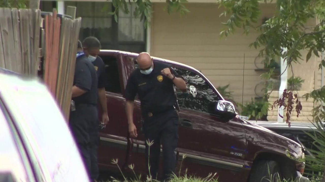 Police shoot, kill man after he allegedly reached for officer’s gun ...