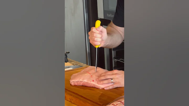 How to score pork roasts #shorts