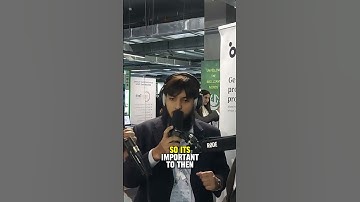 Do you know how AI remembers stuff?  Vector databases are the secret sauce!  #shorts