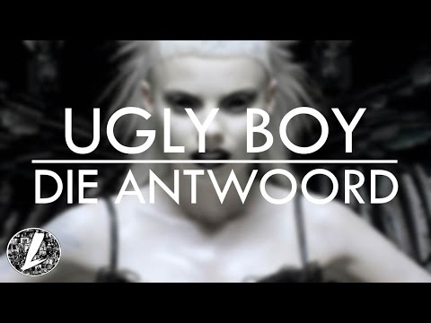 Ugly Boy-Die Antwoord-Subtitulada al español.