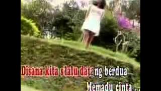 'Bukit berbunga' ( karaoke )