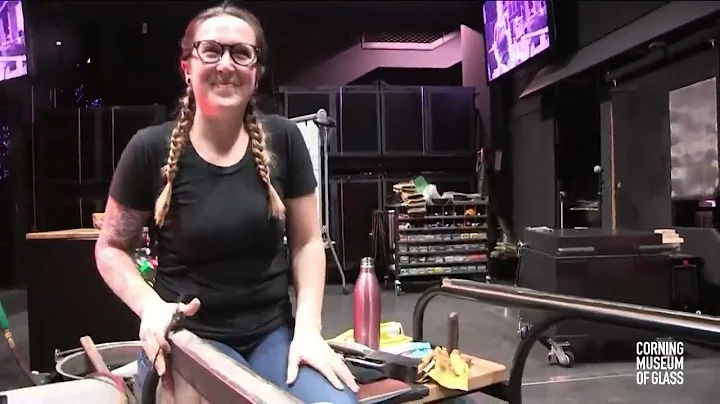 Watch with the Artist: Megan Stelljes Guest Artist...