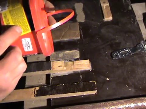 Как приклеить керамическую плитку на фанеру