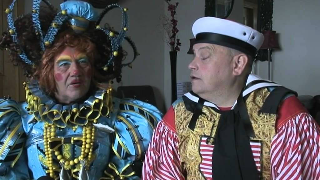 Panto dame Bob aims to go out with a bang
