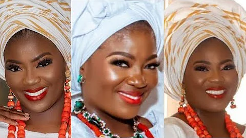 Ooni's Queen Ashley with Giesi Women as they sing and dance for Prince Ademakinwa