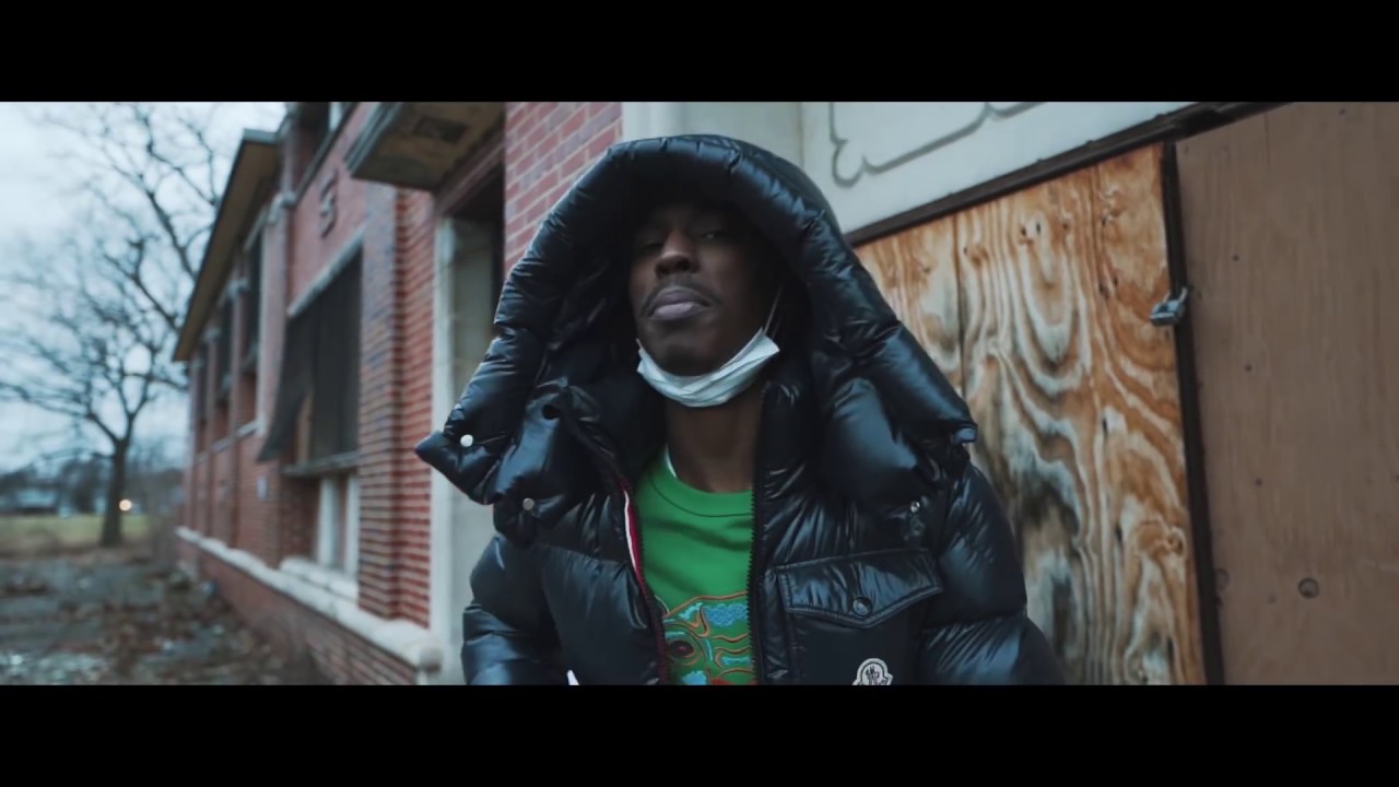 在 YouTube 上觀看「Baby Smoove x Losing My Mind (Official Music Video Shot By @Vuhlandes)」