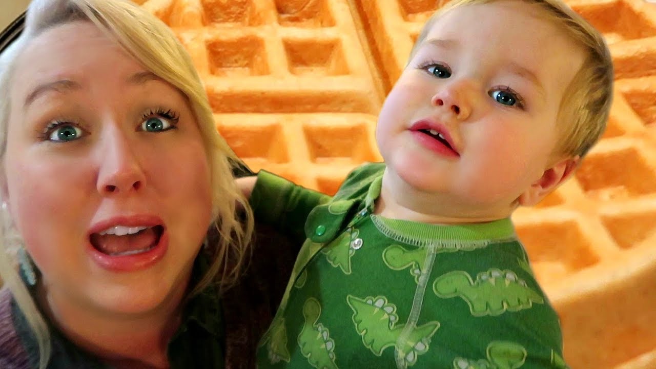 👩🍳 Cook With Me: MAKE AHEAD and FREEZE Homemade Waffles Recipe | Large