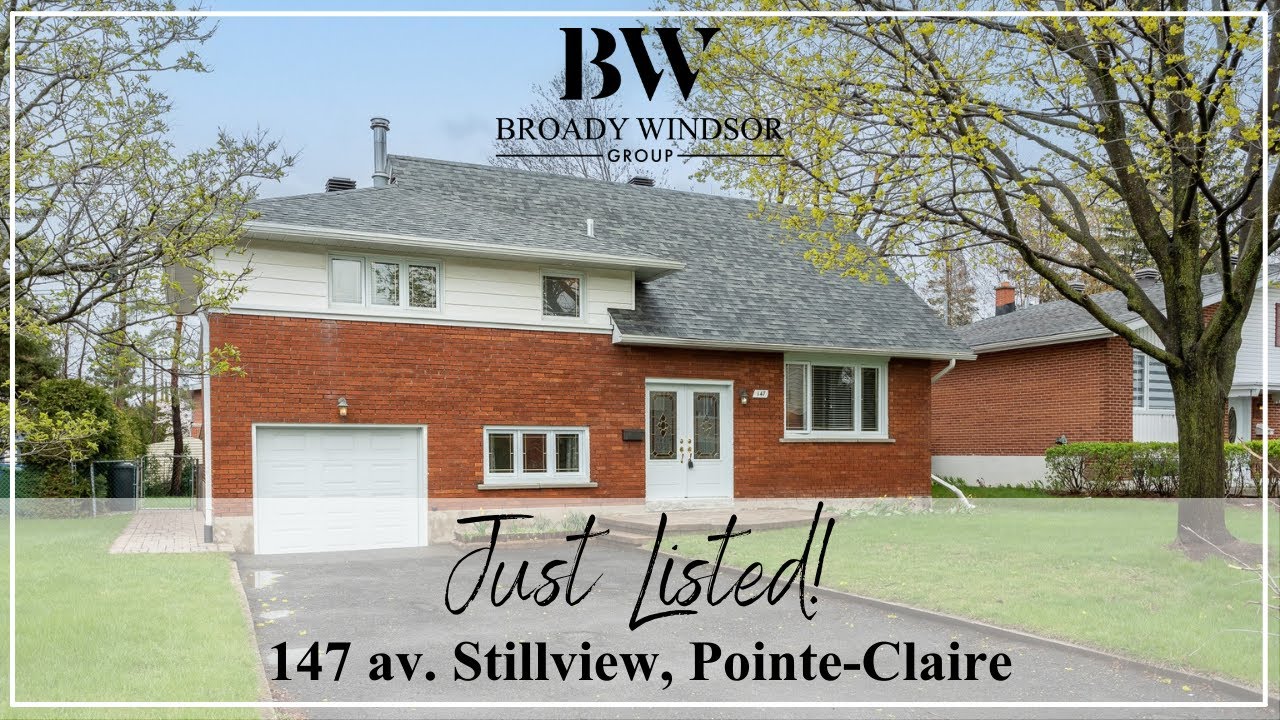 Tastefully updated home in PointeClaire 147 Stillview Rd., Pointe