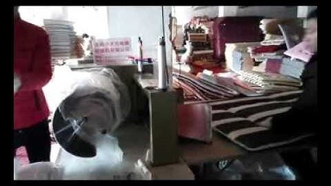 JBJ 1 quilt coiling machine, pillow rolling packing machine