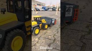 Miniature Power: Hanomag 60E RC Wheel Loader in Action! 🚜💨