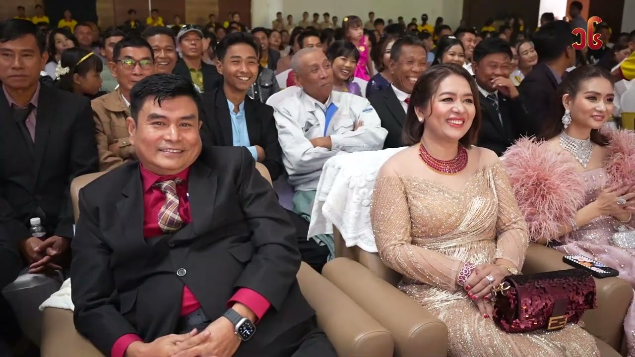 ဆိုင်ကယ်ကံထူးရှင်လေးတွေ ပေါ်ထွက်လာပြီနော်....