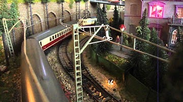 Marklin  DB 114 495-5 & Some TEE/IC Wagons