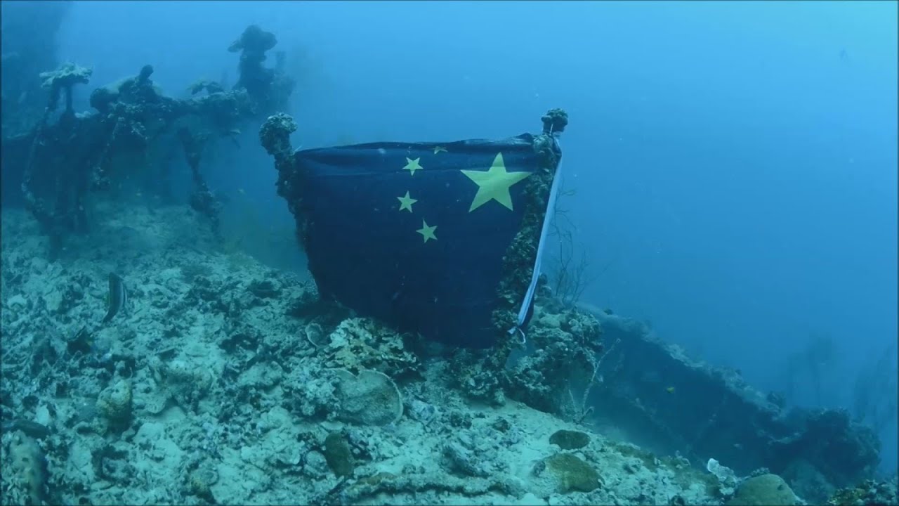 日本軍沈没船に中国国旗 パラオ コラール島沖 Youtube