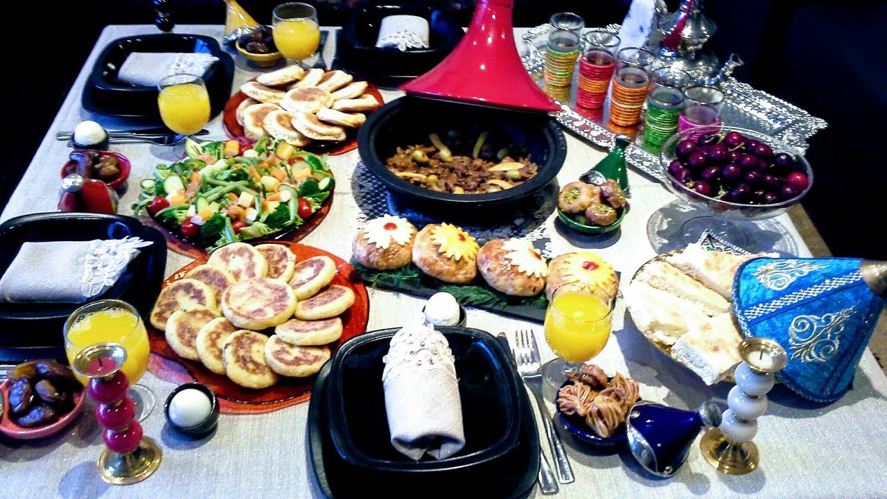 الأصالة والتقاليد المغربية في تحضير المائدة الرمضانية في بلاد الغربة🌙مائدتي المتواضعة