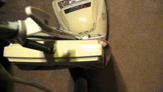 Eureka self propelled vacuum 5077D mint
