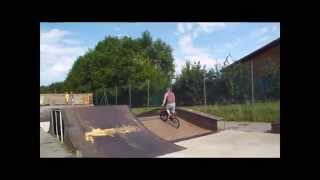 Charlie Bowles BMX edit Random Clips