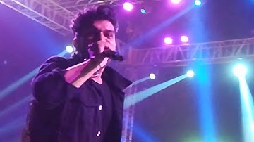 Guru randhawa at IIT-BHU