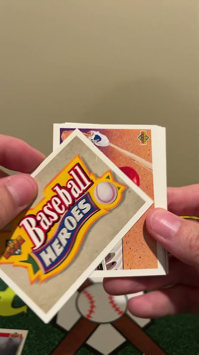 Flashback to '92: Opening a Vintage 1992 Upper Deck Baseball Pack!