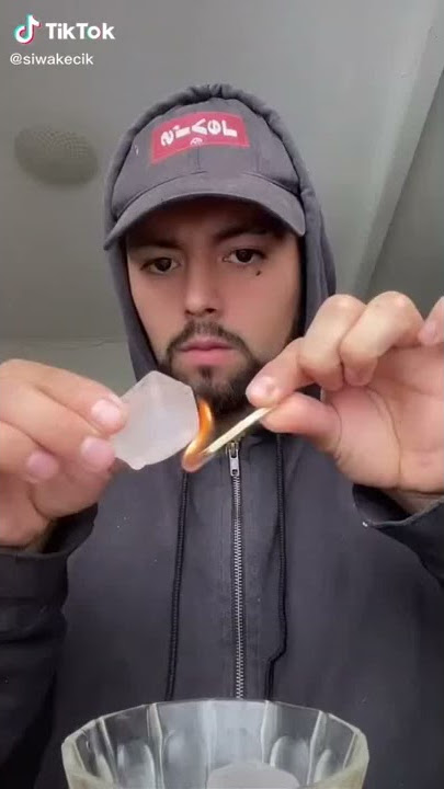 Es Dibakar Masuk Mulut Bisa Keluar Asap