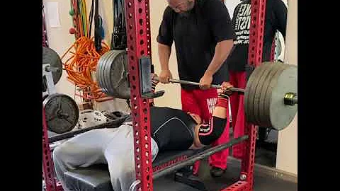 495lbs lifting on command w/Mike West @MikeWestFit...