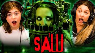 SAW (2004) MOVIE REACTION - THE BEST TWIST ENDING EVER!? | MOM & DAUGHTER REACTS