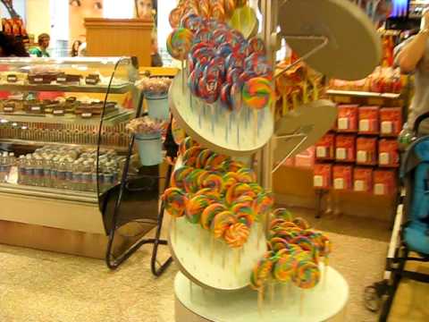 The Candy Bar at FAO Schwartz 059