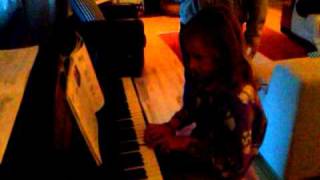 VID 00372 20111029 0817