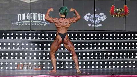 IFBB Pro Wendy Mccready Presentation - Romania Mus...