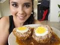 Albóndigas rellenas de huevo en salsa de chile morita/Marisolpink