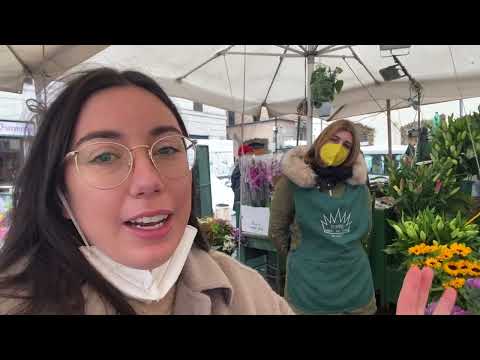 Italian Conversation with a florist in Campo de&rsquo; Fiori, Rome (subtitled)