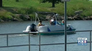 Boaters hit the water on the Southshore despite the hot temperatures