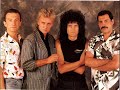 Queen - Thank God It's Christmas (Merry Christmas & Happy New Year By Polenta36)