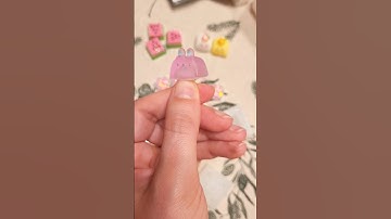 pink and blue bunny keycap 🍭 #artisankeycaps #keycaps #satisfying #resin #mechanicalkeyboard #kawaii