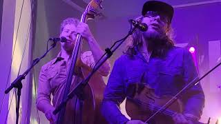 @stringdusters Infamous Stringdusters on January 23, 2022. Original song Planets