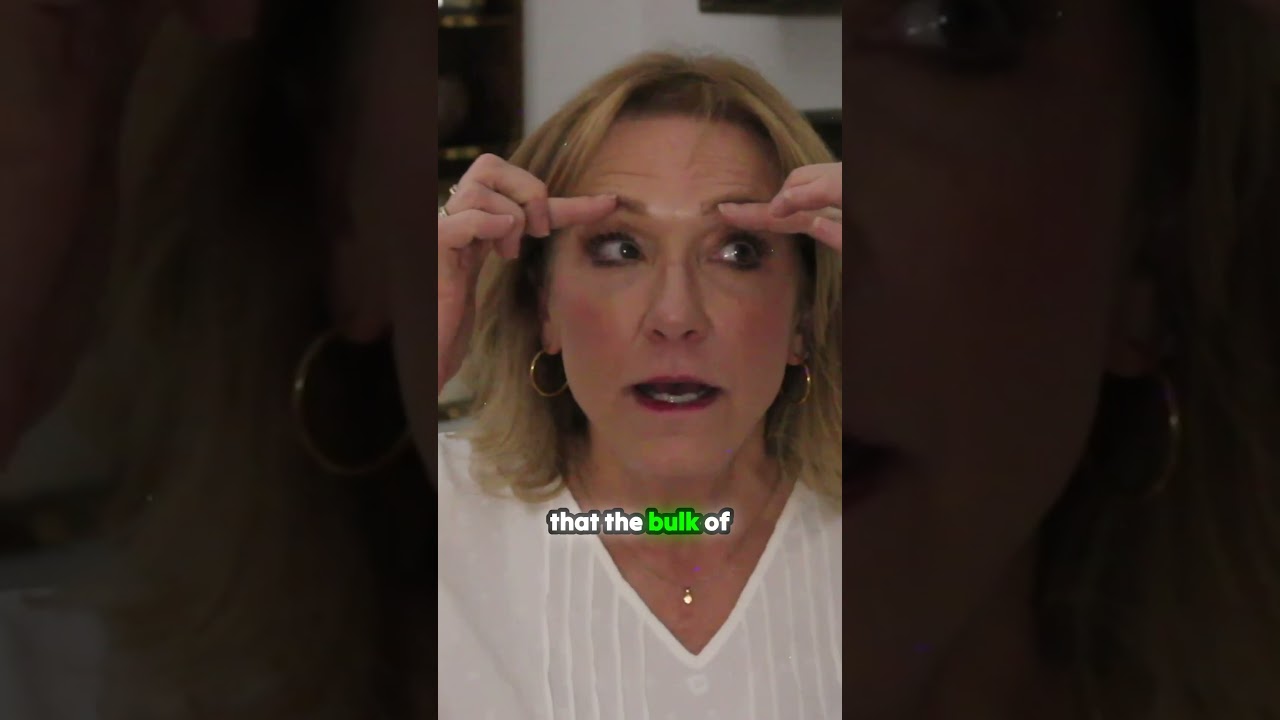 Why My Eyebrows Still Aren't Fully Grown After Using Minoxidil