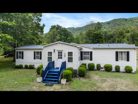5583 Bradshaw Rd, Salem, VA home video tour